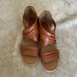 Euro Soft by Sofft Ginnifer Wedge Shoe- size 8.5